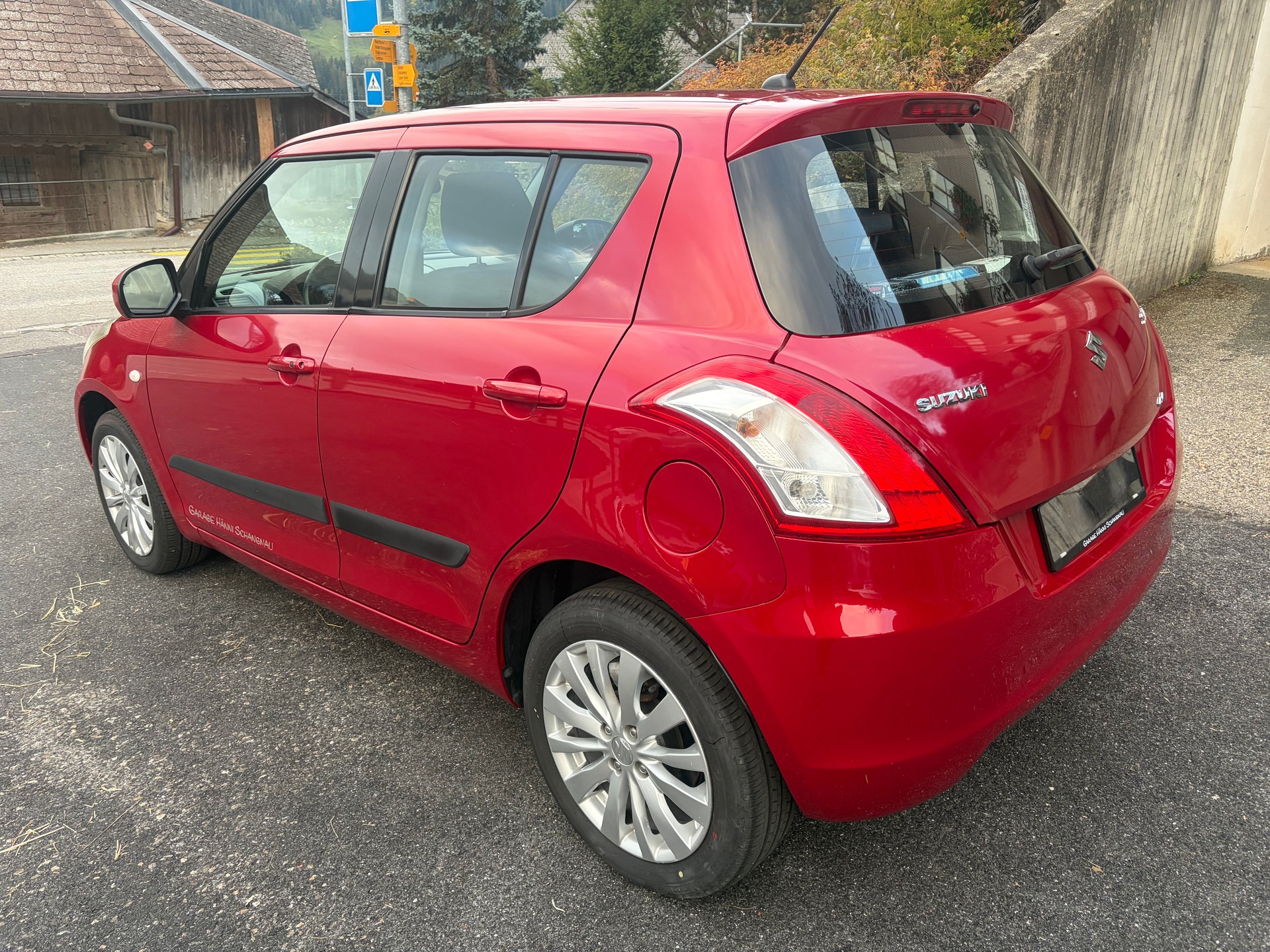 SUZUKI Swift 1.2i 16V GL Top 4x4-image-2