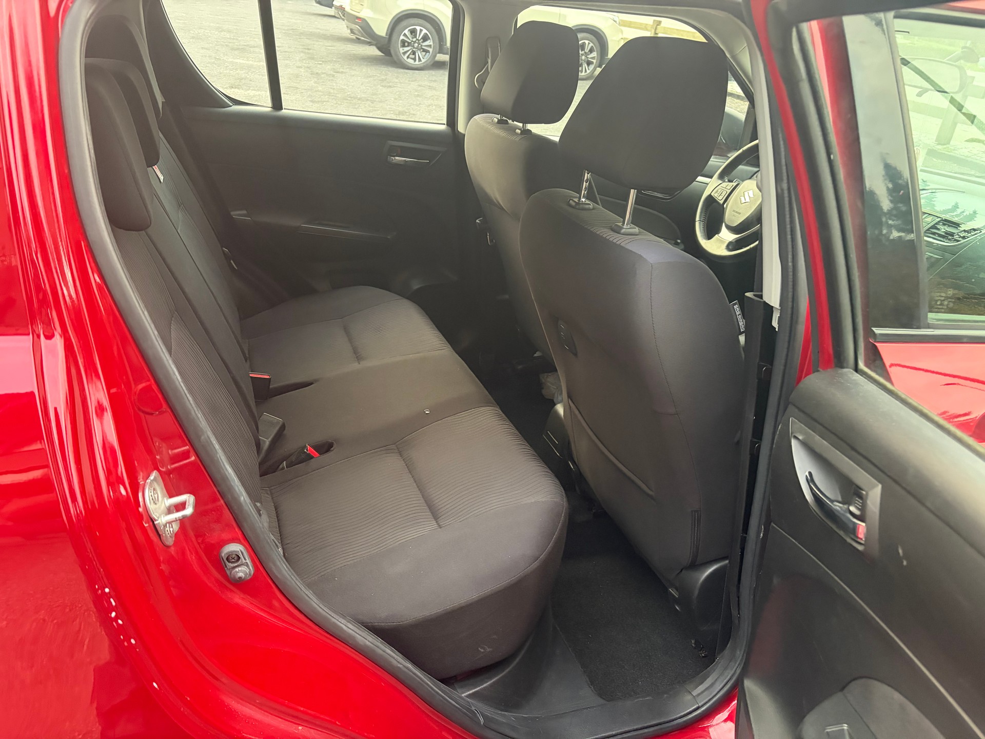 SUZUKI Swift 1.2i 16V GL Top 4x4-image-5
