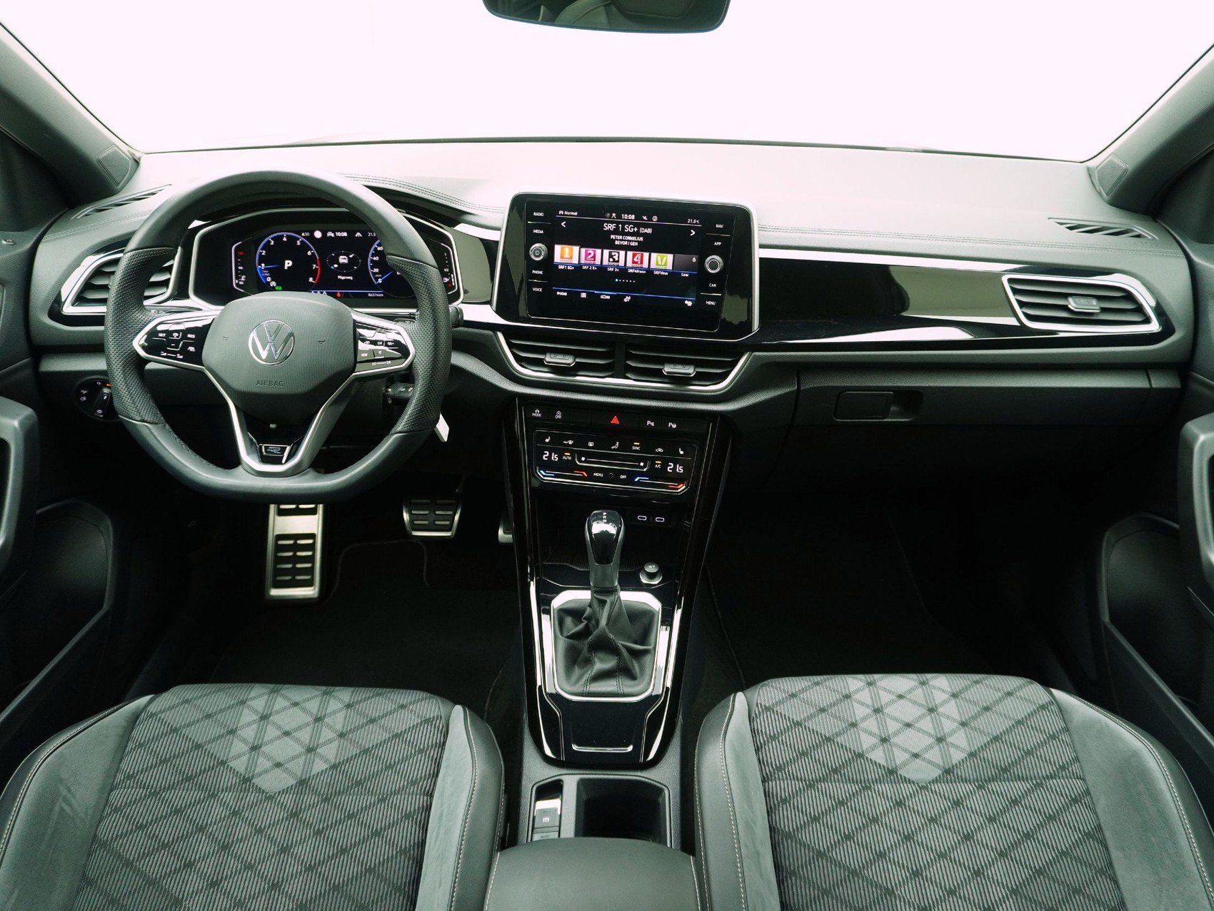 VW T-Roc 1.5 TSI DSG R-Line-image-12