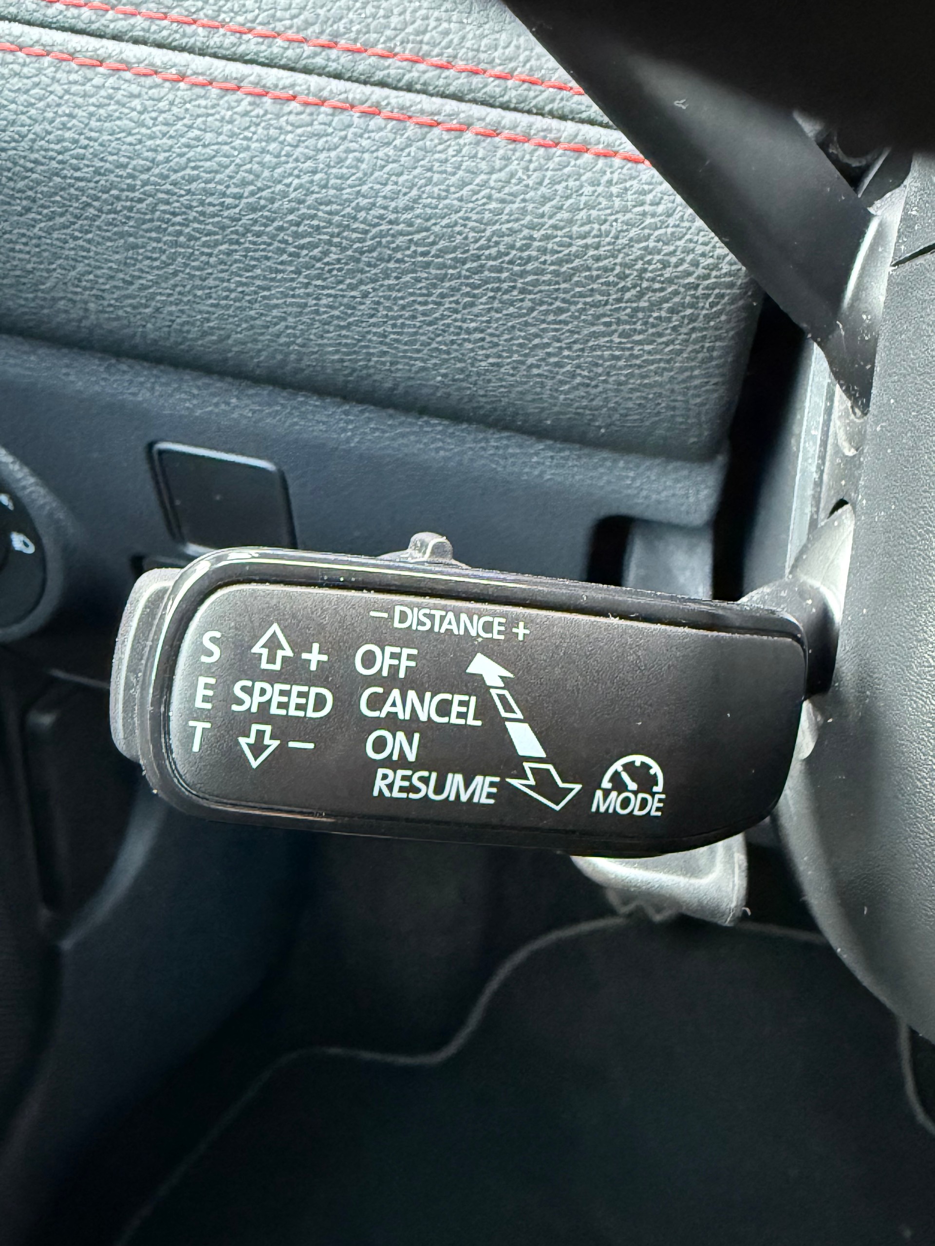 SEAT Arona 1.5 TSI Evo FR-image-12