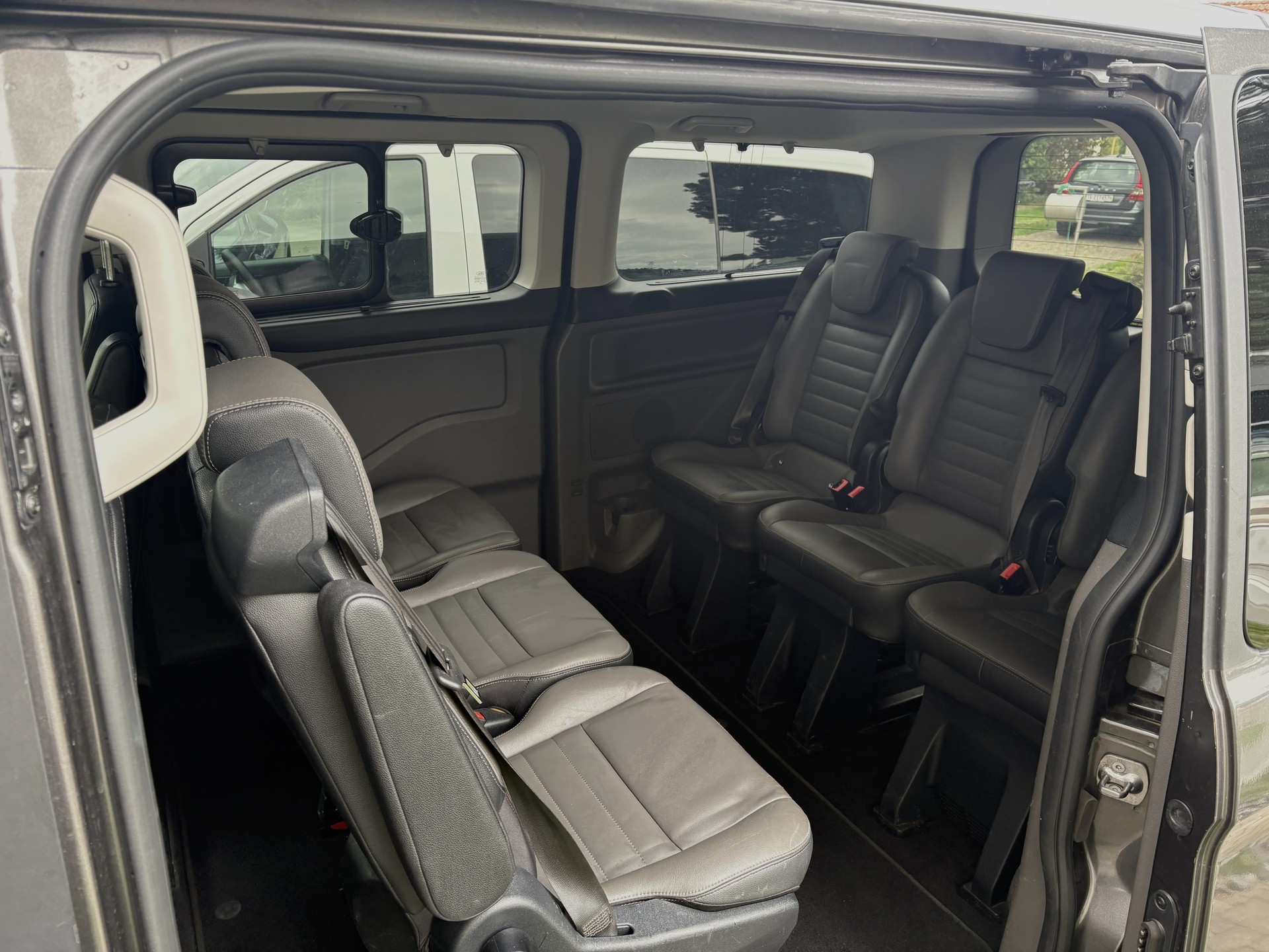 FORD 2.0 TDCi 185 Titanium X-image-2