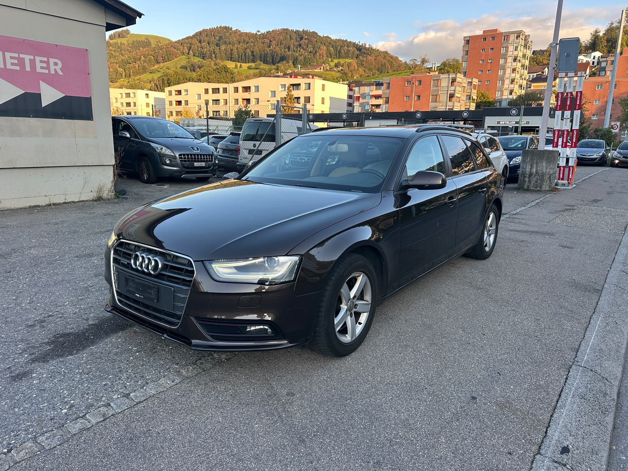 Car photo