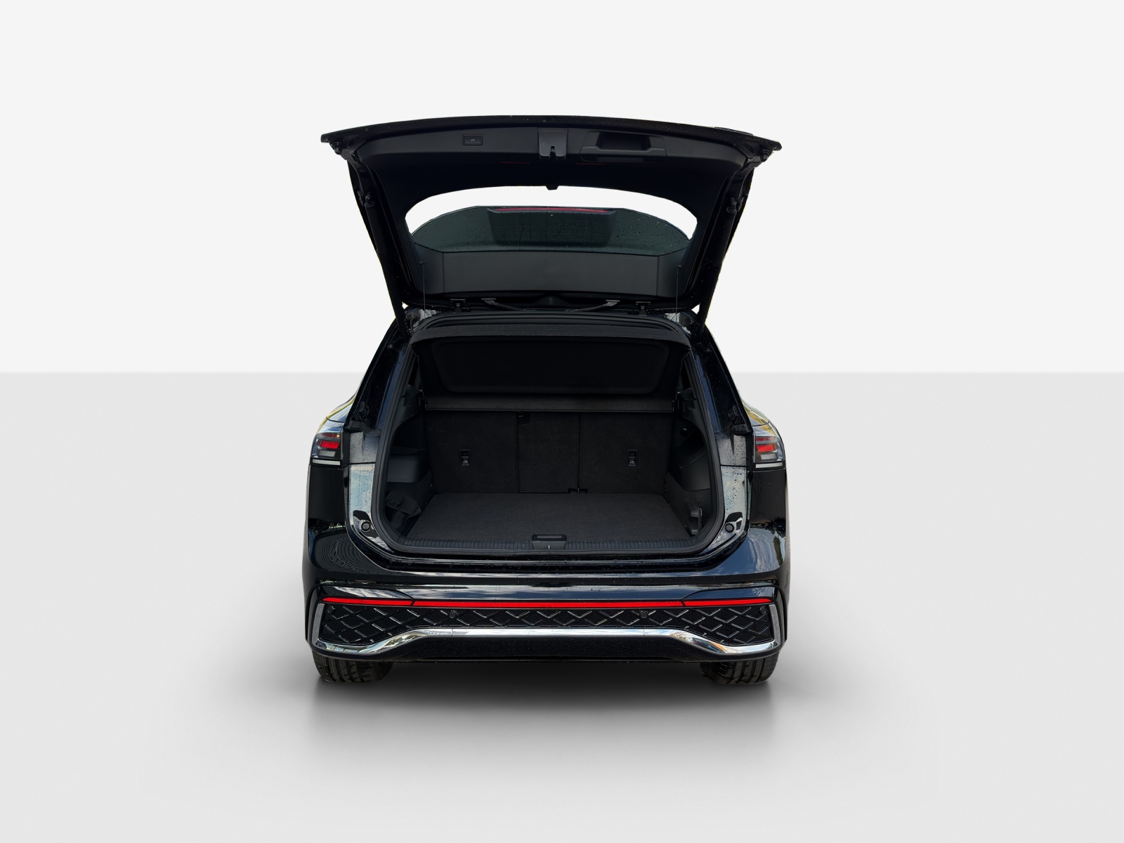 VW Tiguan 2.0 TSI DSG R-Line 4Motion-image-12