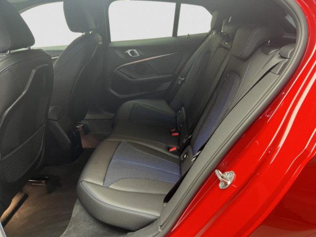 BMW 1er Reihe F40 M135i xDrive-image-9