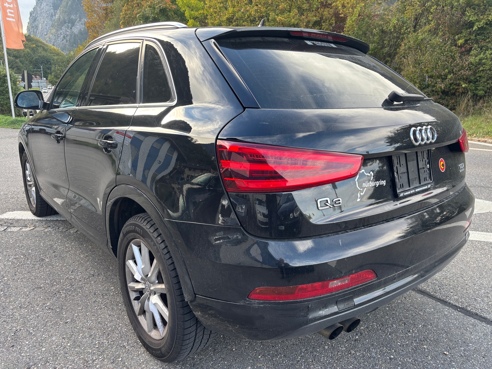 AUDI Q3 2.0 TDI quattro-image-6