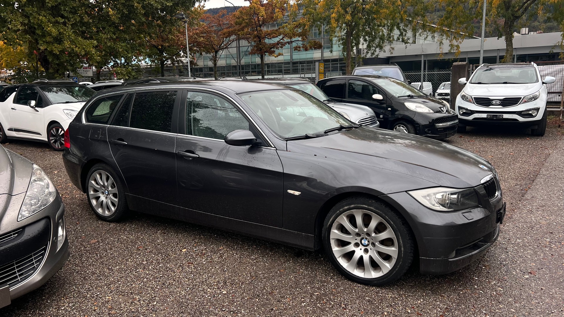 BMW 330xd Touring-image-2