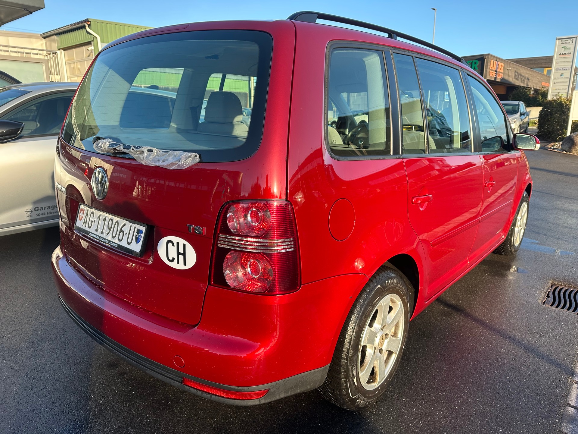 VW Touran 1.4 TSI Trendline-image-4