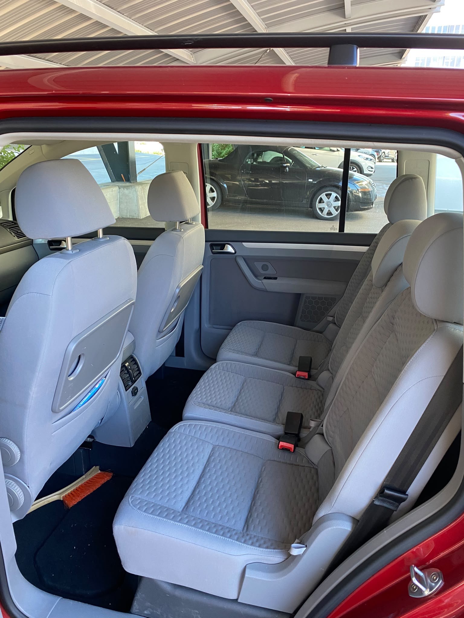 VW Touran 1.4 TSI Trendline-image-7