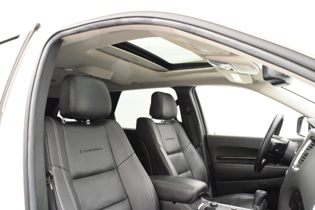 DODGE Durango Citadel 5.7 AWD-image-12