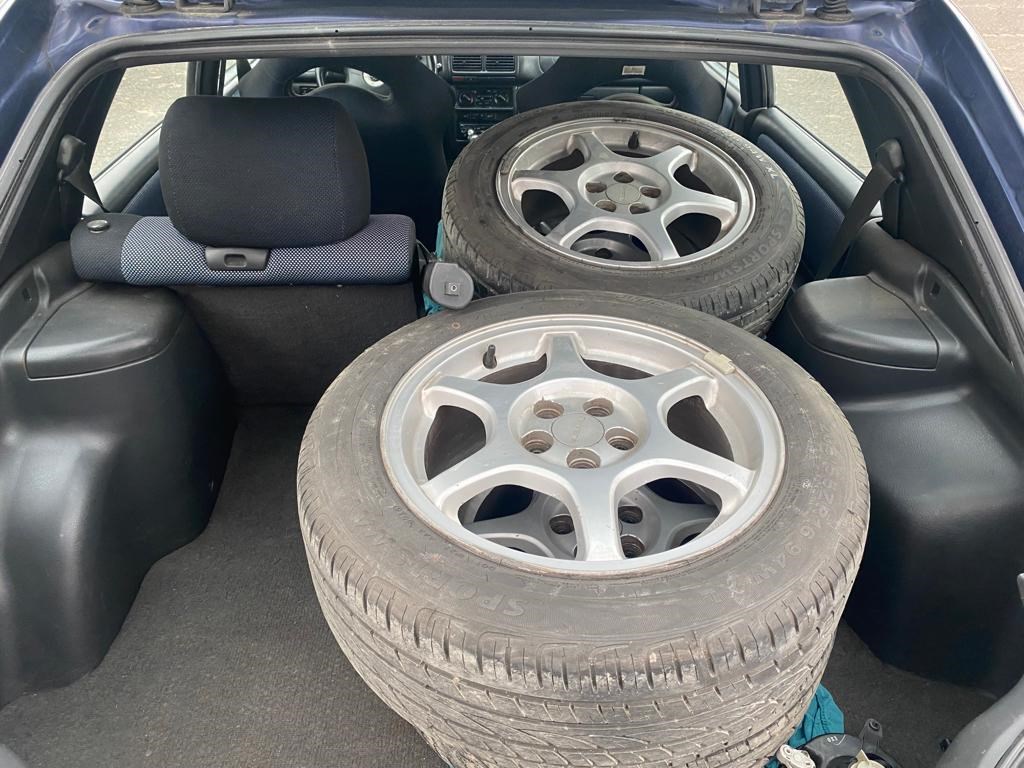 SUBARU Impreza 2.0 Turbo-image-5