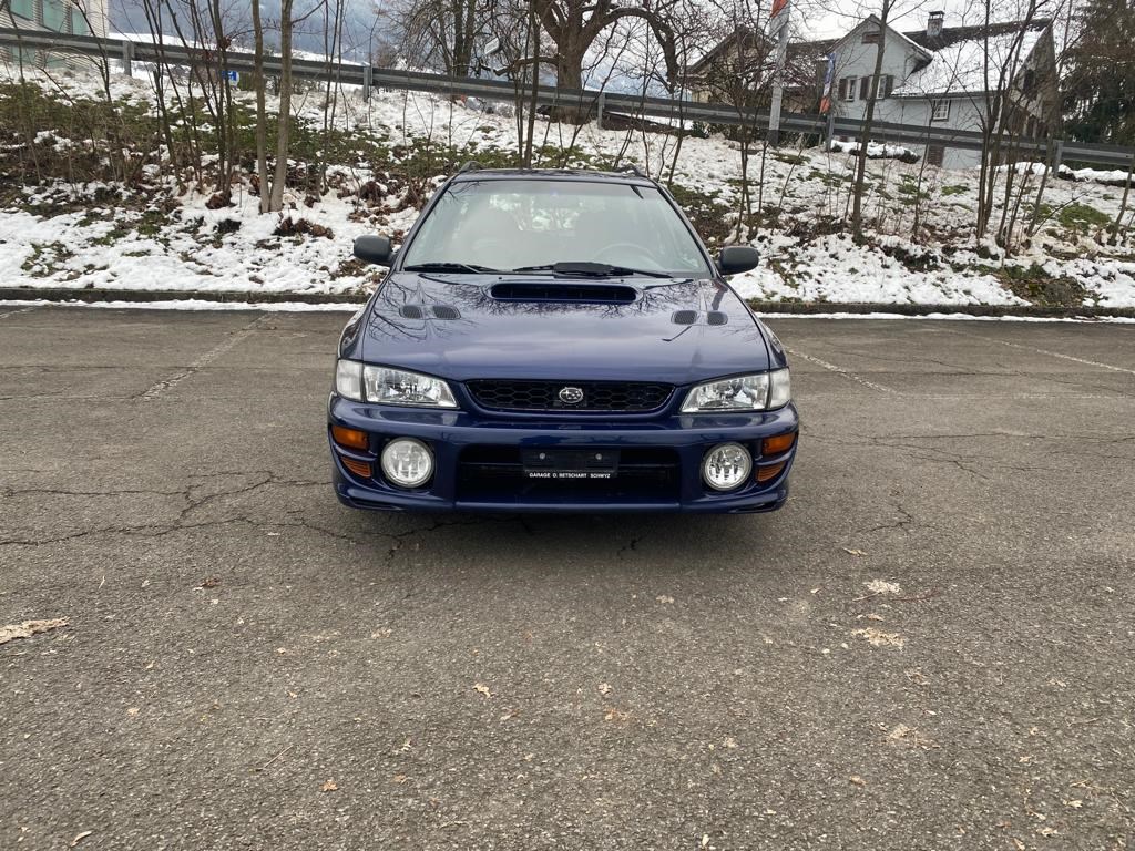 SUBARU Impreza 2.0 Turbo