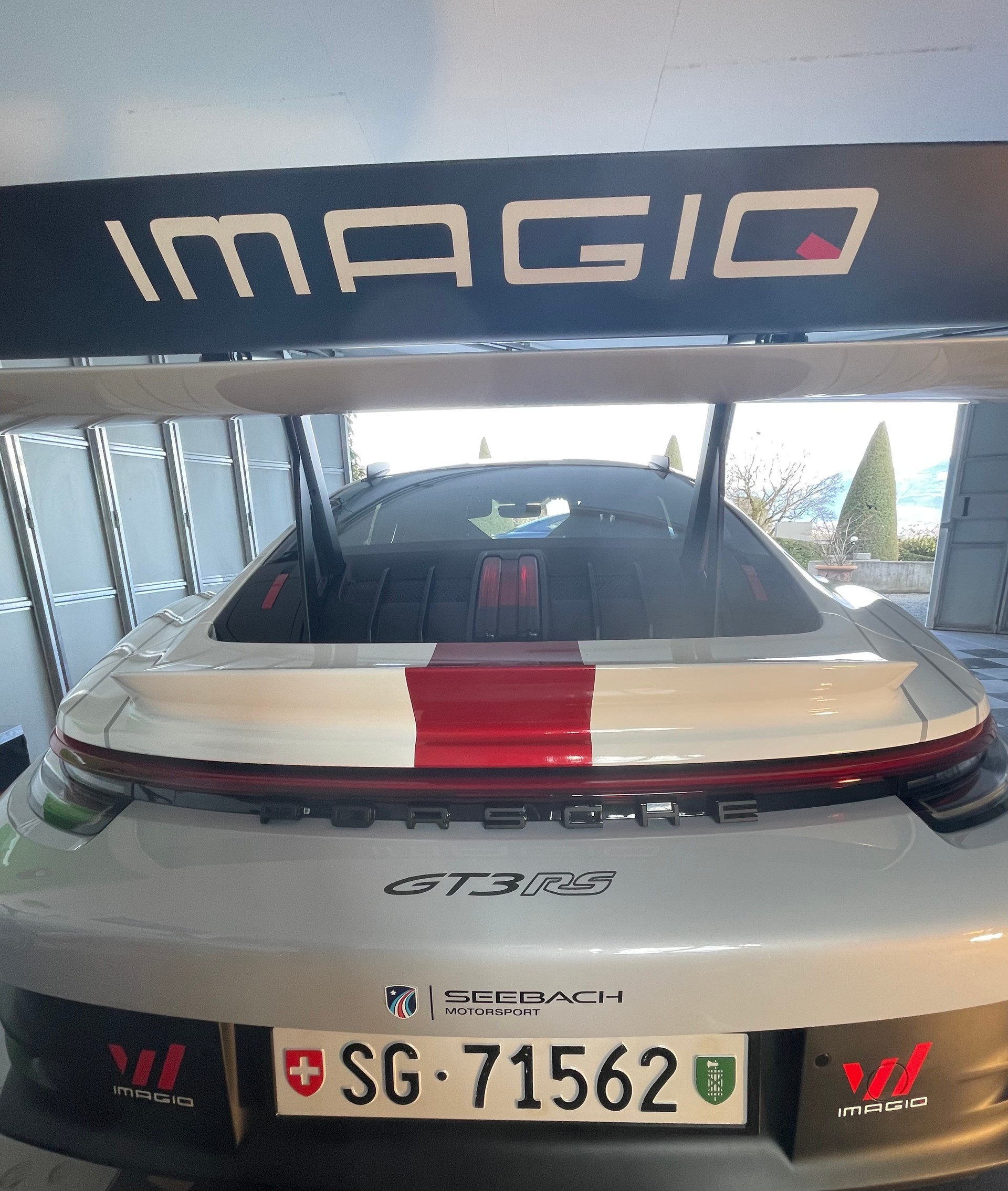 PORSCHE 911 GT3 RS-image-19