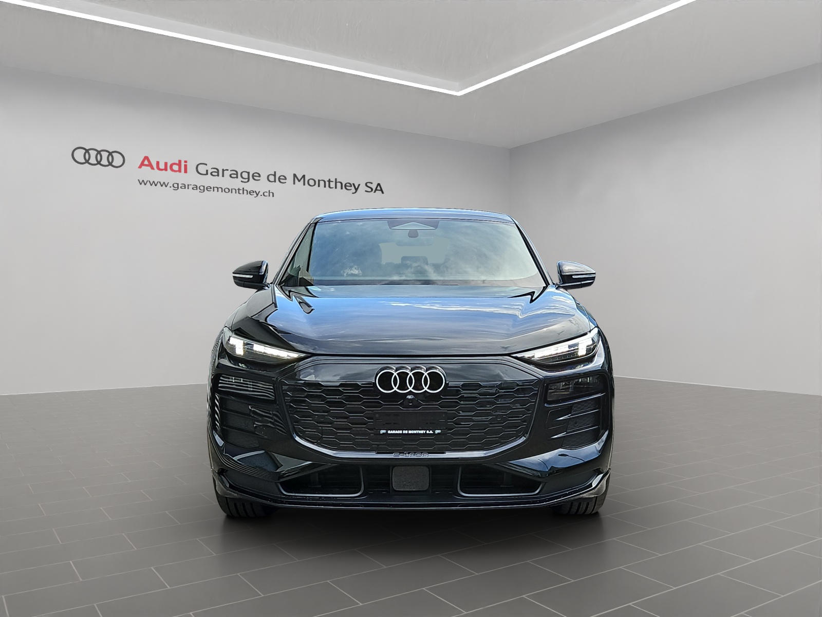 AUDI Q6 Sportback e-tron quattro-image-5