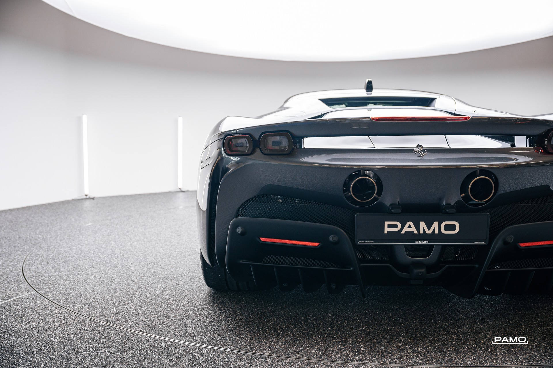 FERRARI SF90 Stradale-image-15