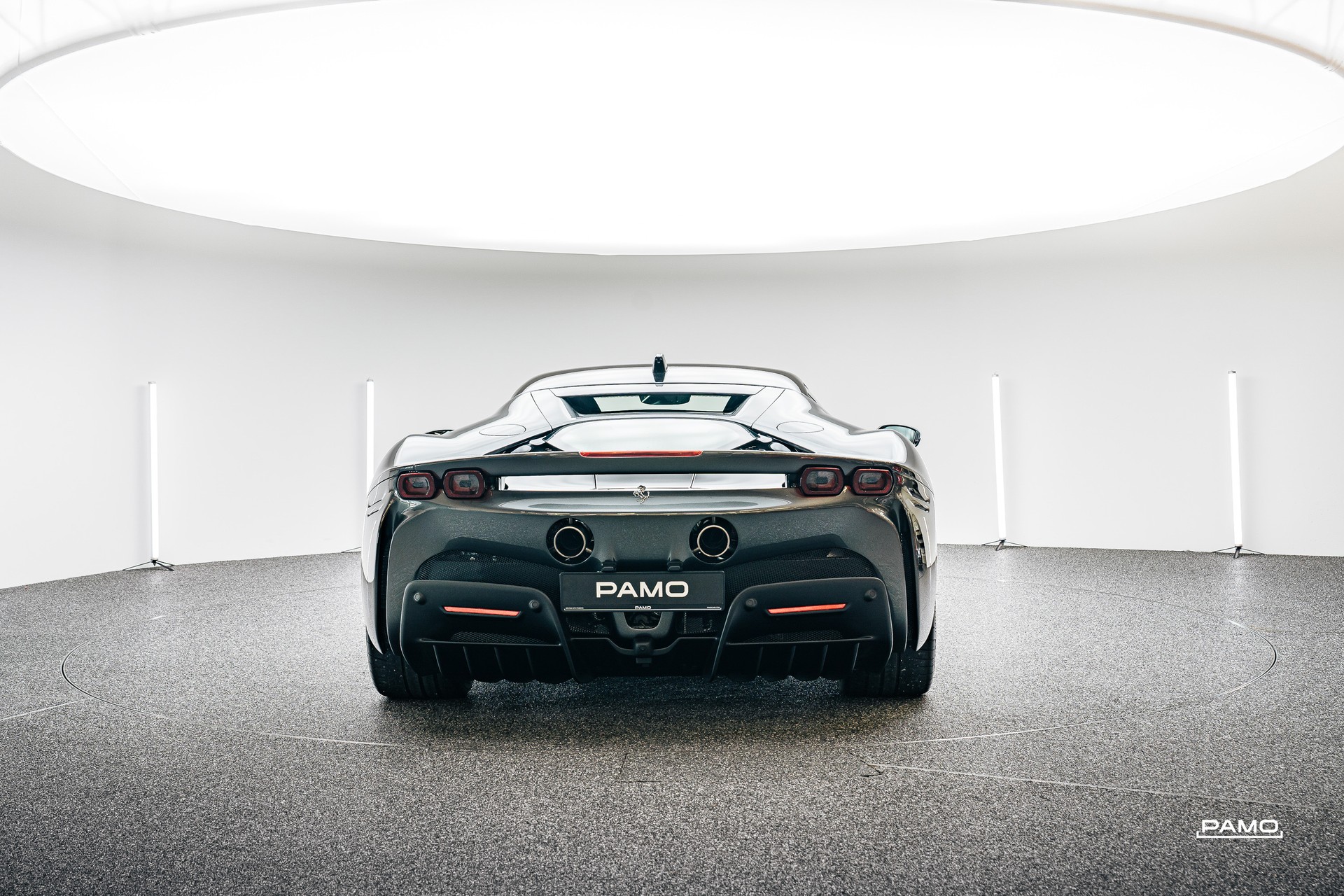 FERRARI SF90 Stradale-image-4