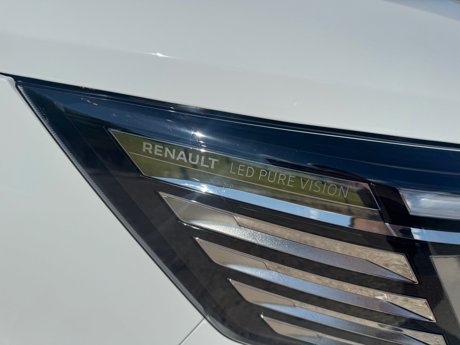 RENAULT L2H1 mit WIR Anteil Fr. 5'000.-- und 2 x Schiebetüre Links und Rechts und Navigation und Ahk u.s.w-image-5