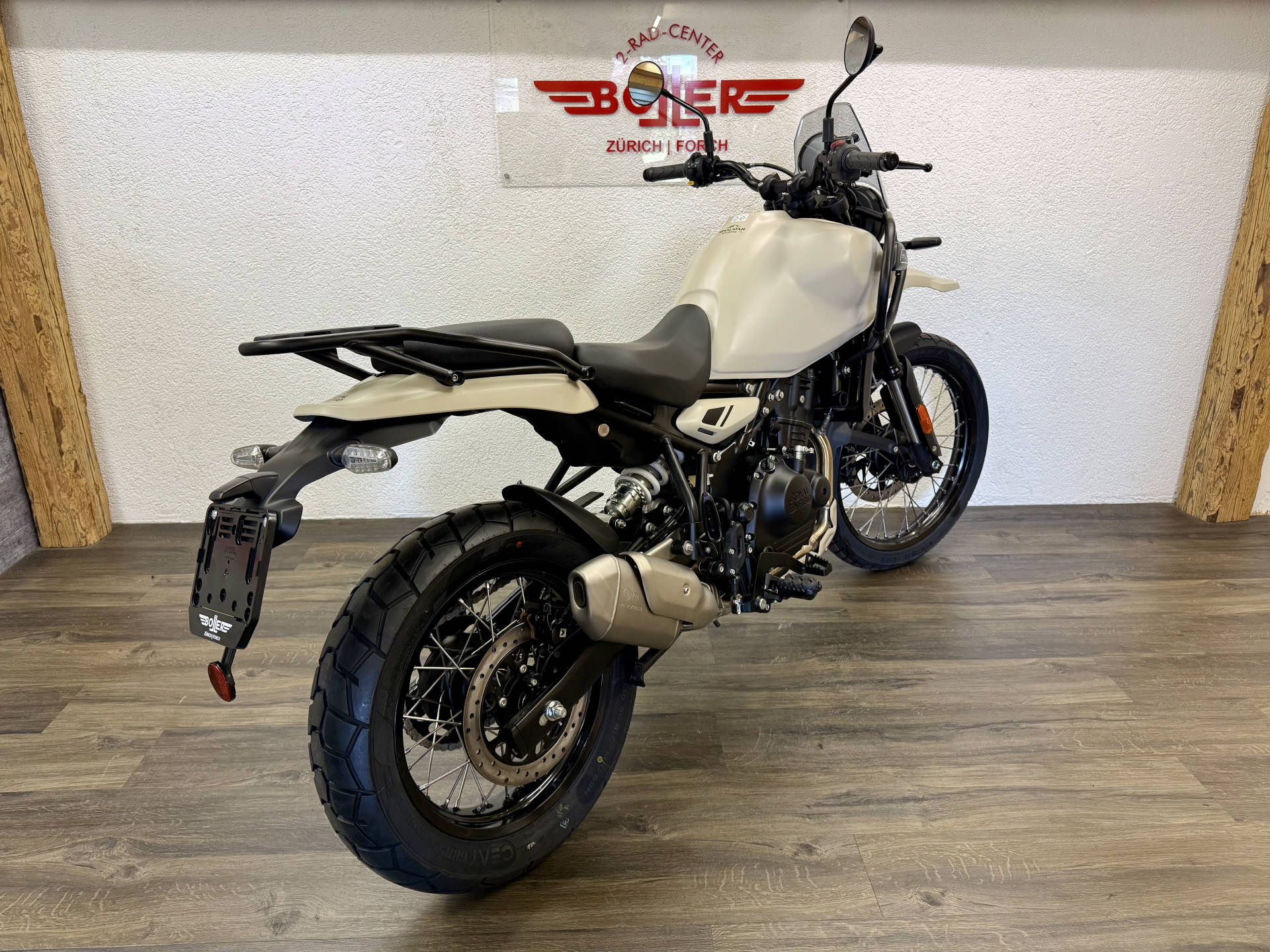 ROYAL ENFIELD Himalayan 452-showroom-element-2