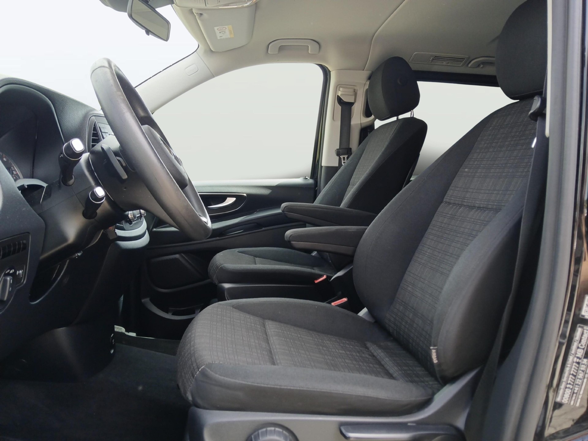MERCEDES-BENZ Vito 116 Kombi L 2.2 CDI BlueT Select-image-8