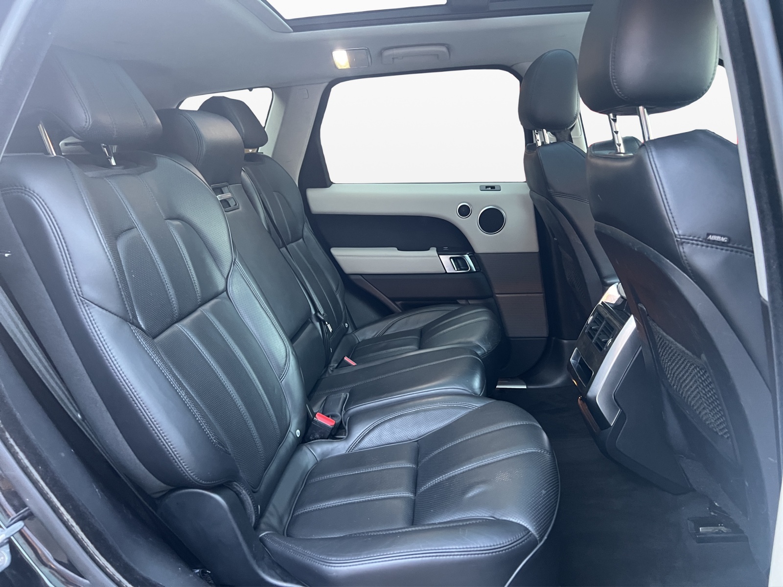 LAND ROVER Range Rover Sport 3.0 SDV6 HSE Dynamic Automatic-image-18