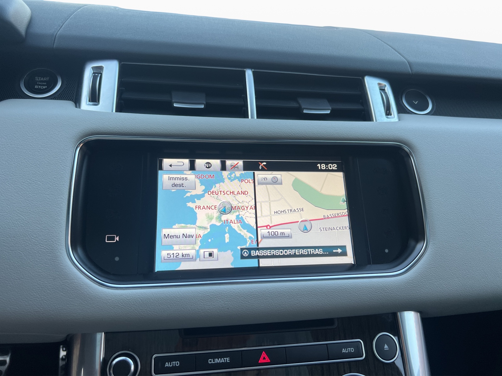 LAND ROVER Range Rover Sport 3.0 SDV6 HSE Dynamic Automatic-image-12