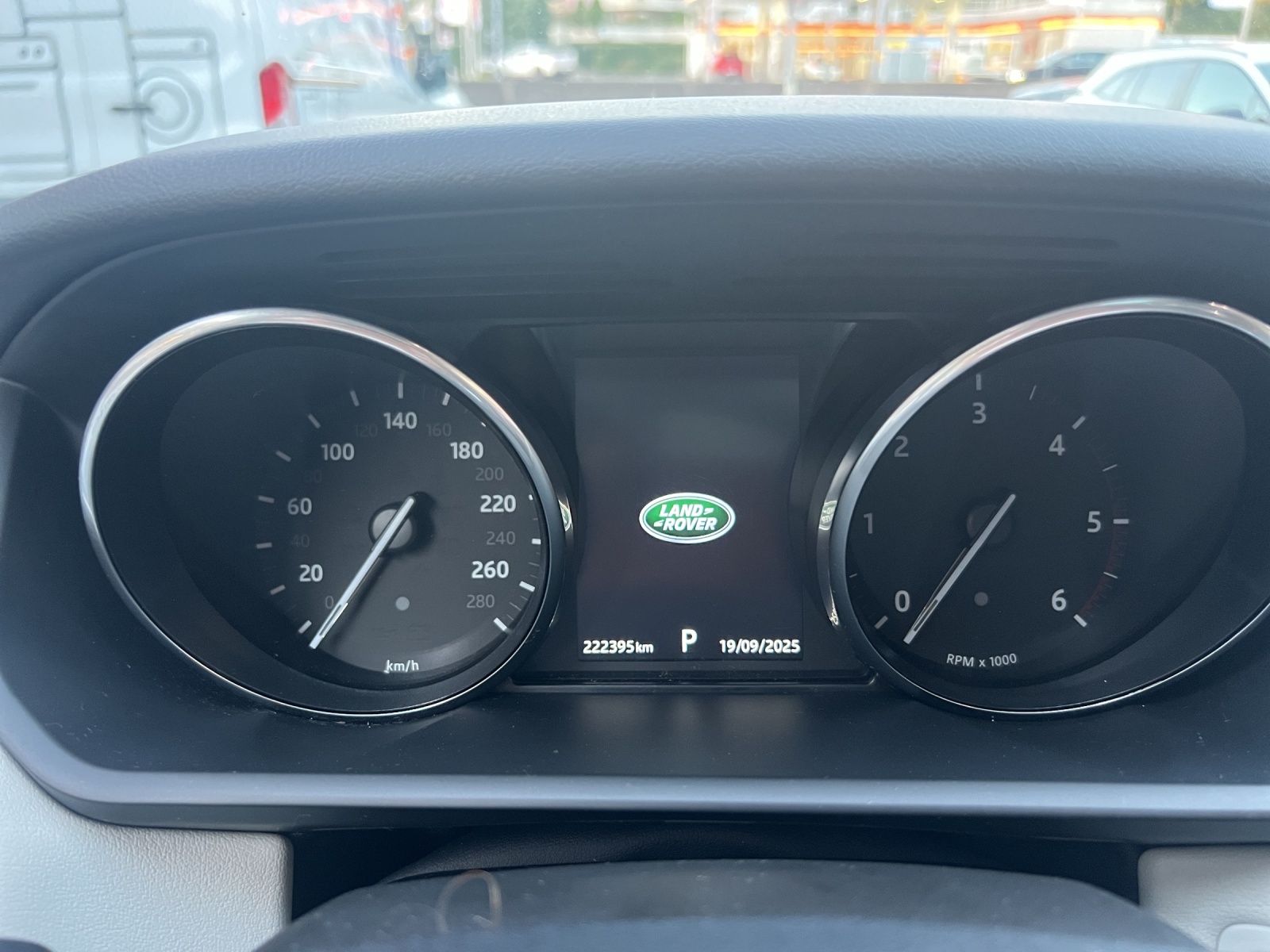 LAND ROVER Range Rover Sport 3.0 SDV6 HSE Dynamic Automatic-image-24