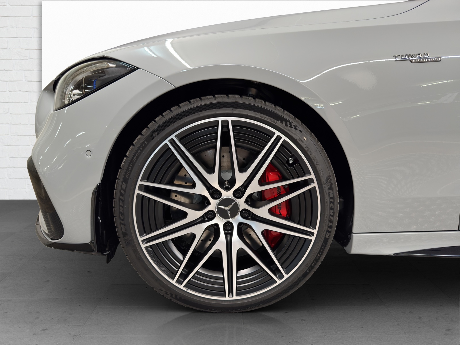 MERCEDES-BENZ AMG C 43 4Matic Executive Edition-image-5