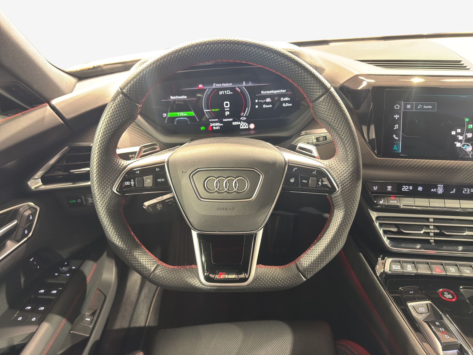 AUDI RS e-tron GT quattro-image-10