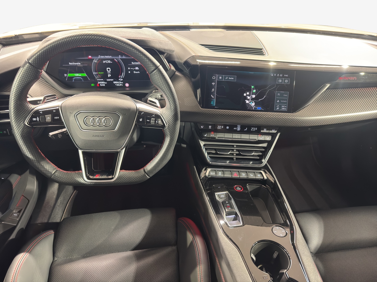 AUDI RS e-tron GT quattro-image-9