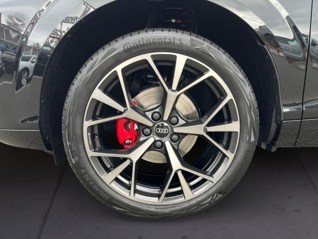 AUDI Q3 SUV 110 kW TFSI S tronic-image-8