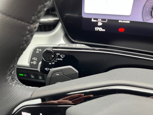 AUDI Q3 SUV 110 kW TFSI S tronic-image-22