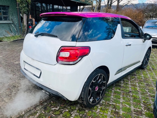 DS AUTOMOBILES DS3 1.6 THP Sport Chic-image-5