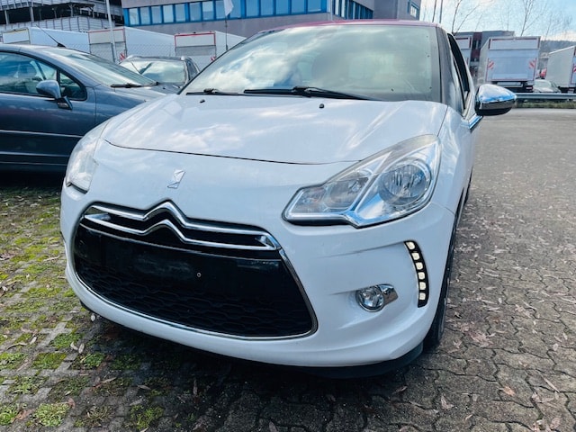 DS AUTOMOBILES DS3 1.6 THP Sport Chic-image-0