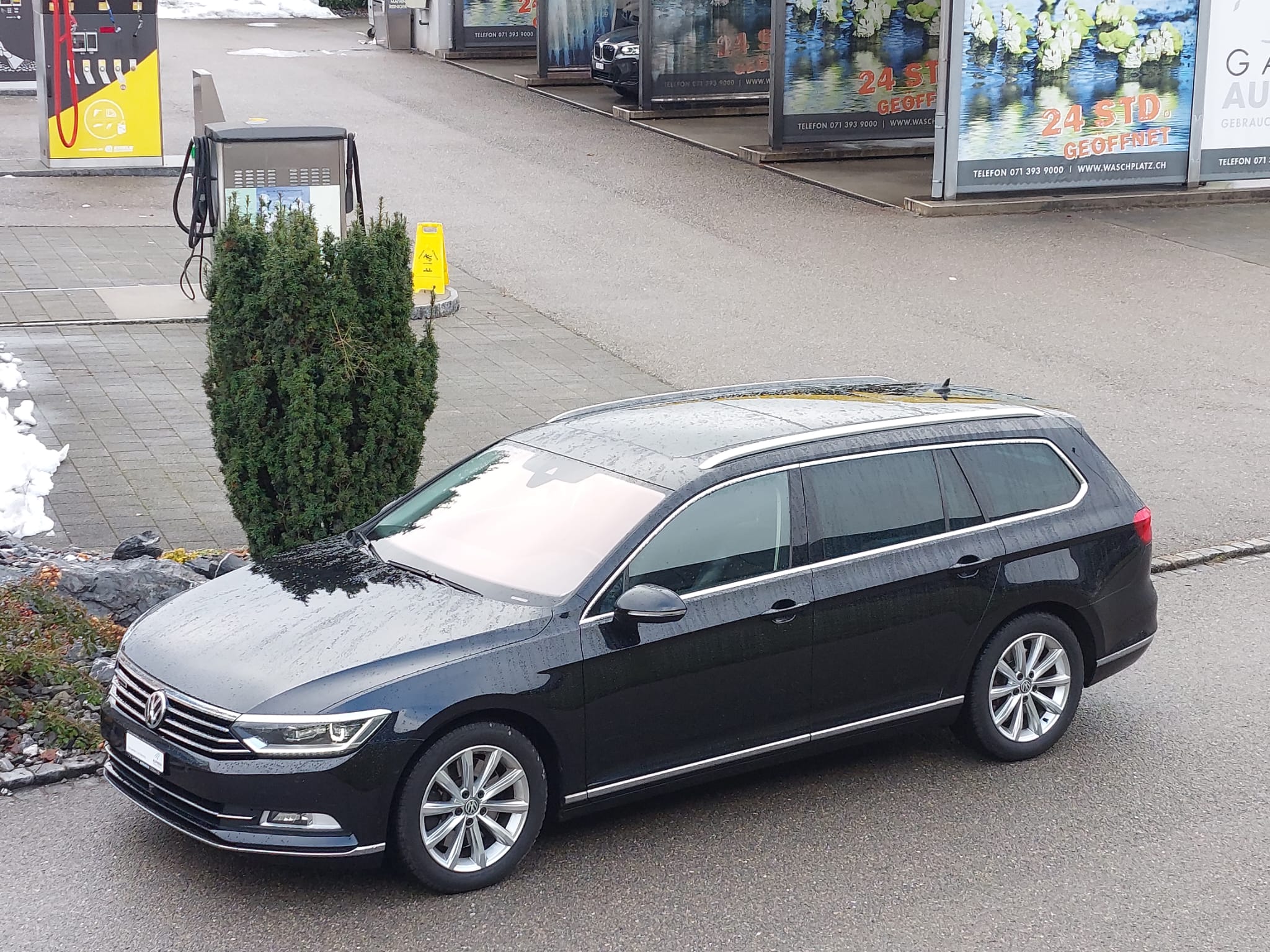 Car photo