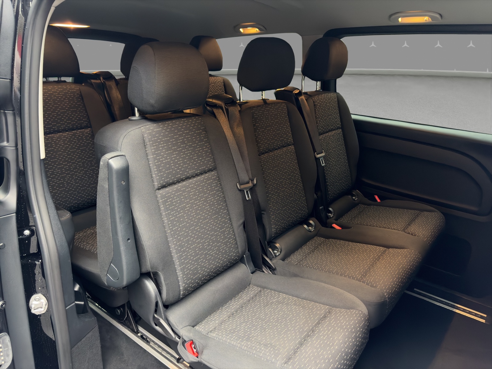MERCEDES-BENZ Vito 116 CDI Lang Select Tourer 4Matic 9G-Tronic-image-13