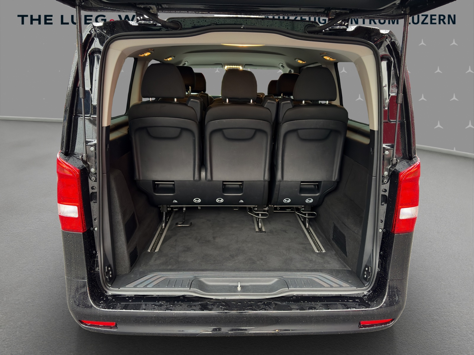 MERCEDES-BENZ Vito 116 CDI Lang Select Tourer 4Matic 9G-Tronic-image-15