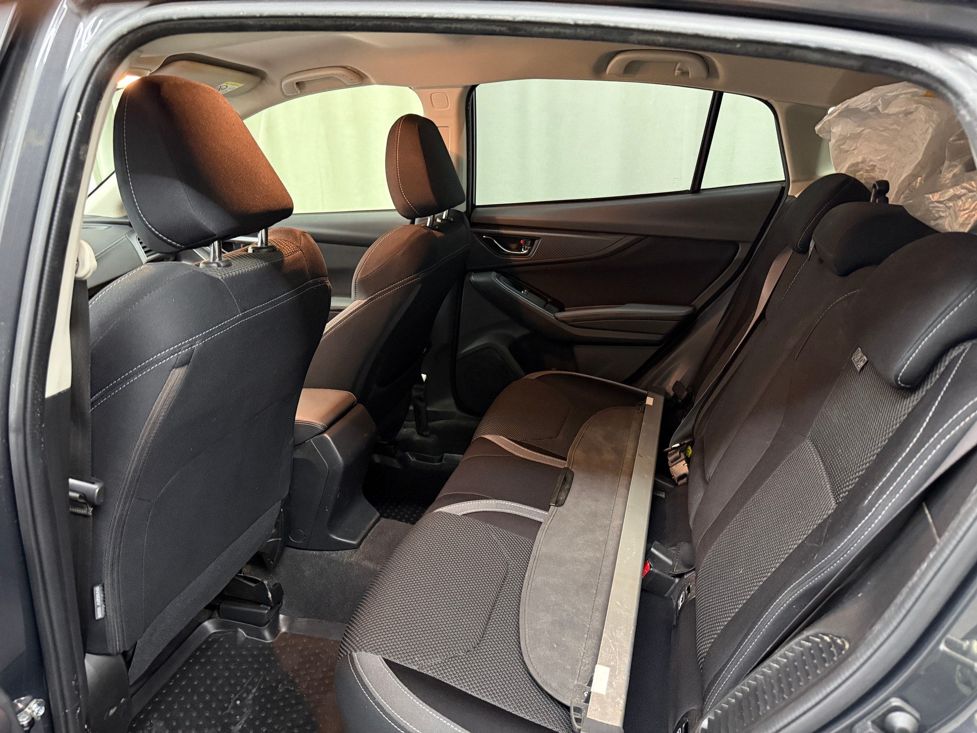 SUBARU Impreza 2.0i e-Boxer Advantage AWD CVT-image-7