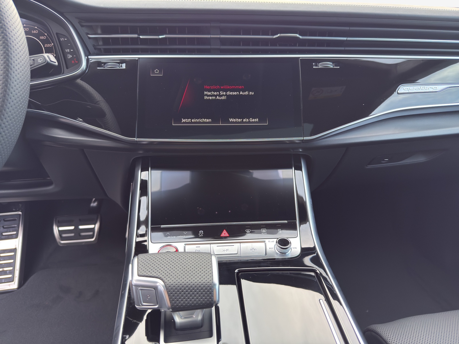 AUDI RSQ8 performance quattro-image-10