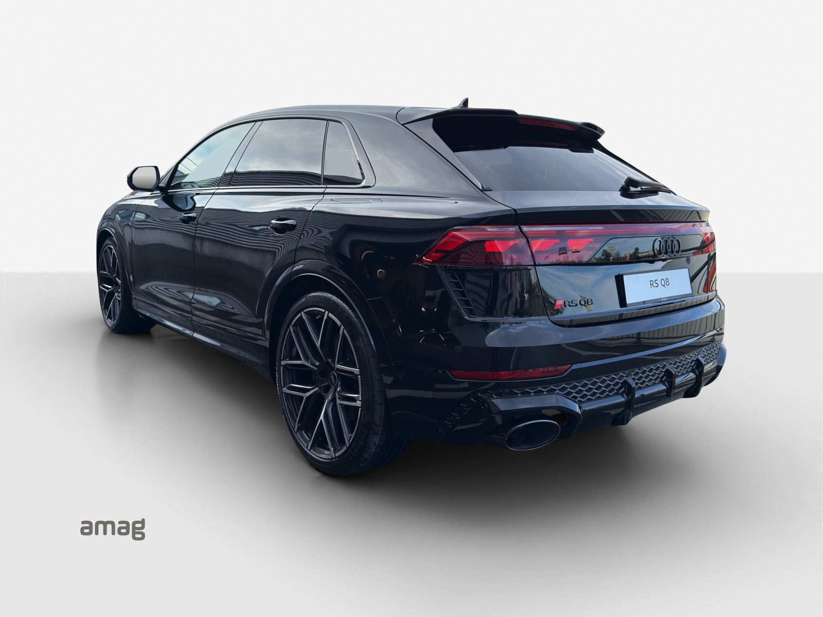 AUDI RSQ8 performance quattro-image-2