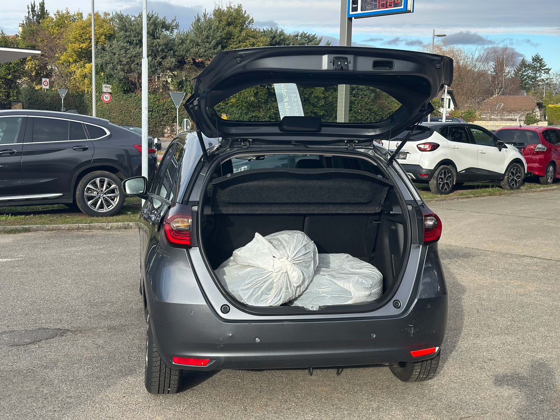 HONDA Jazz 1.5i-MMD Comfort E-CVT-image-8