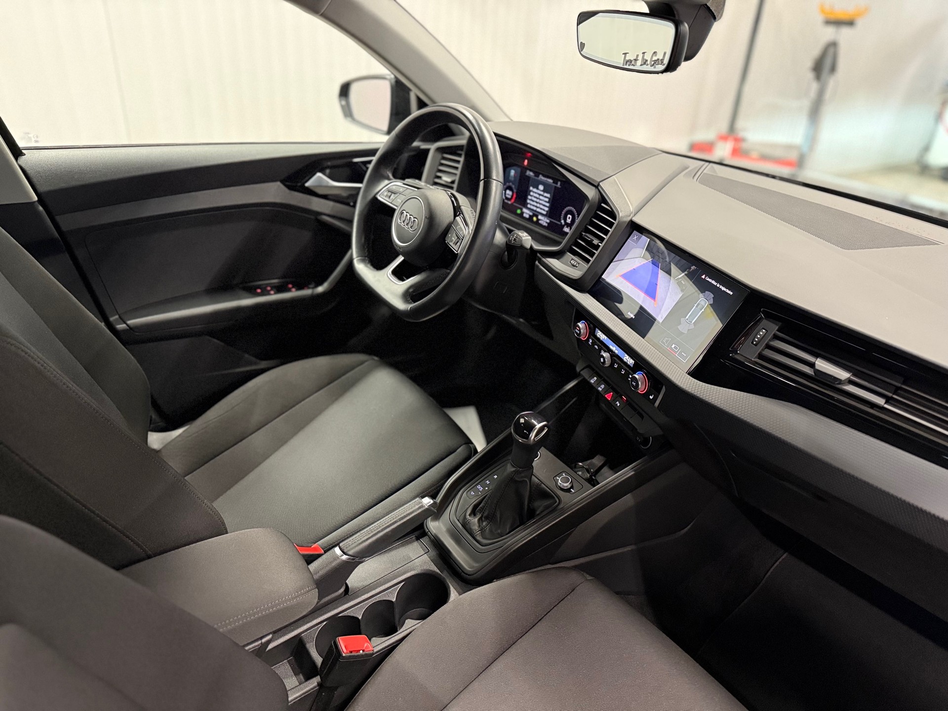 AUDI A1 Sportback 30 TFSI advanced S-tronic-image-7