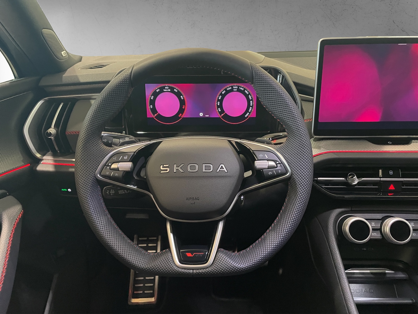 SKODA Kodiaq 2.0 TSI RS 4x4-image-8