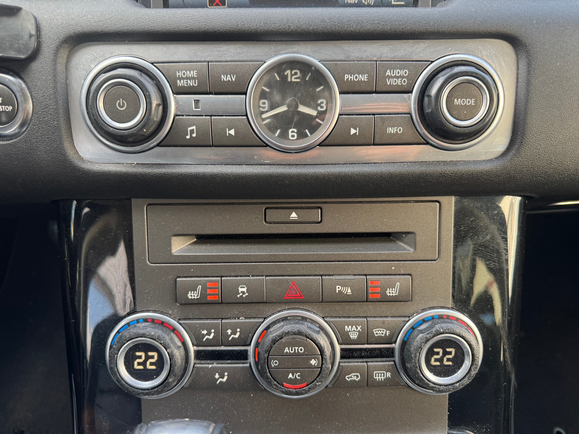 LAND ROVER Range Rover Sport 3.6 TDV8 HSE Automatic-image-10