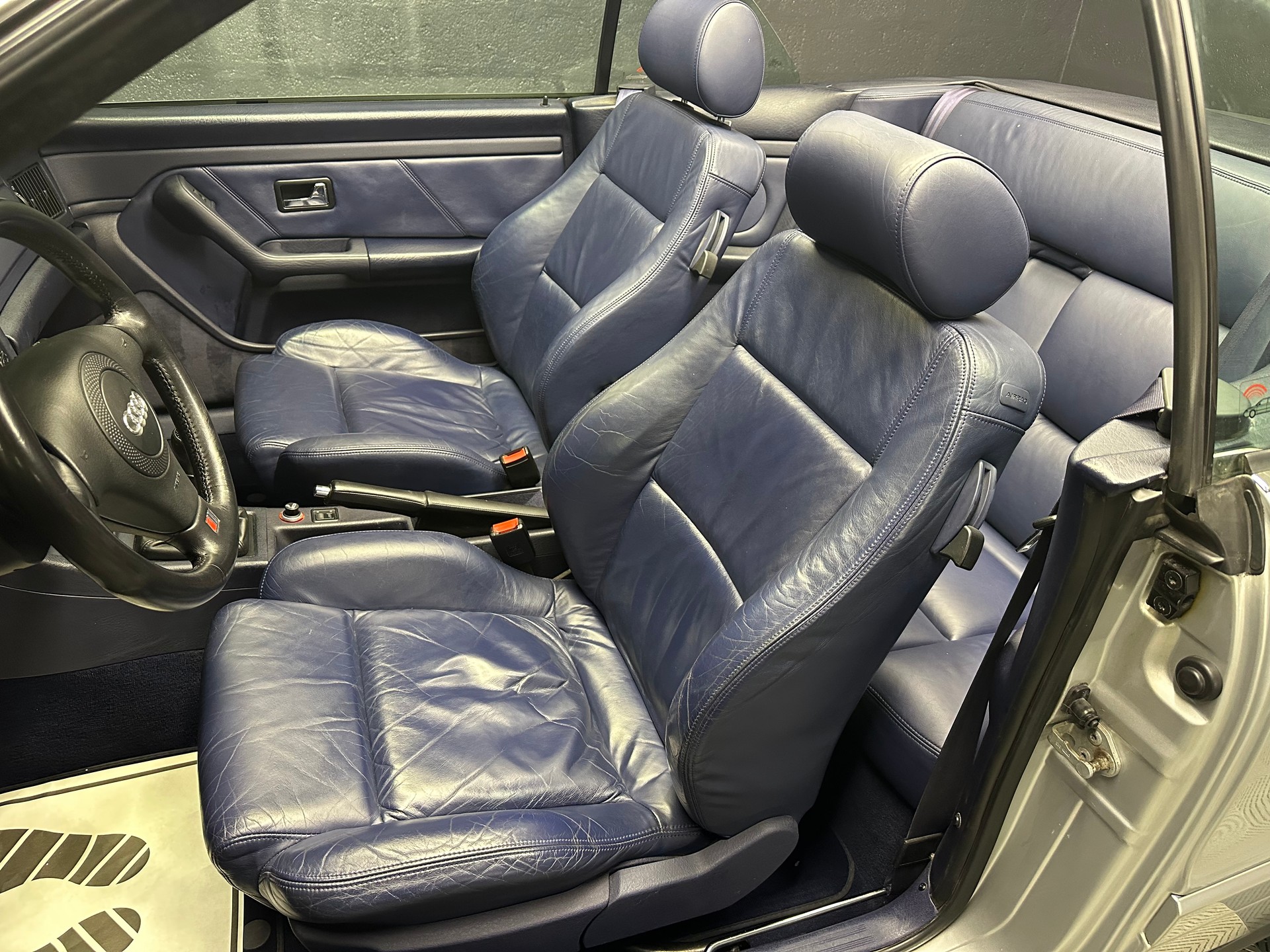 AUDI Cabriolet 2.6 E-image-9