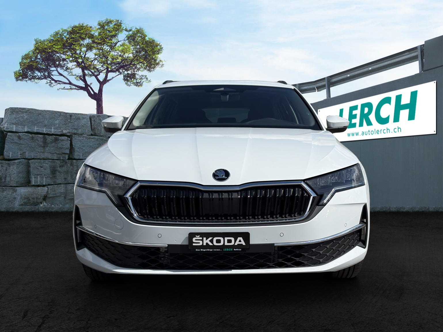 SKODA Octavia Combi 2.0 TDI DSG Selection-image-1