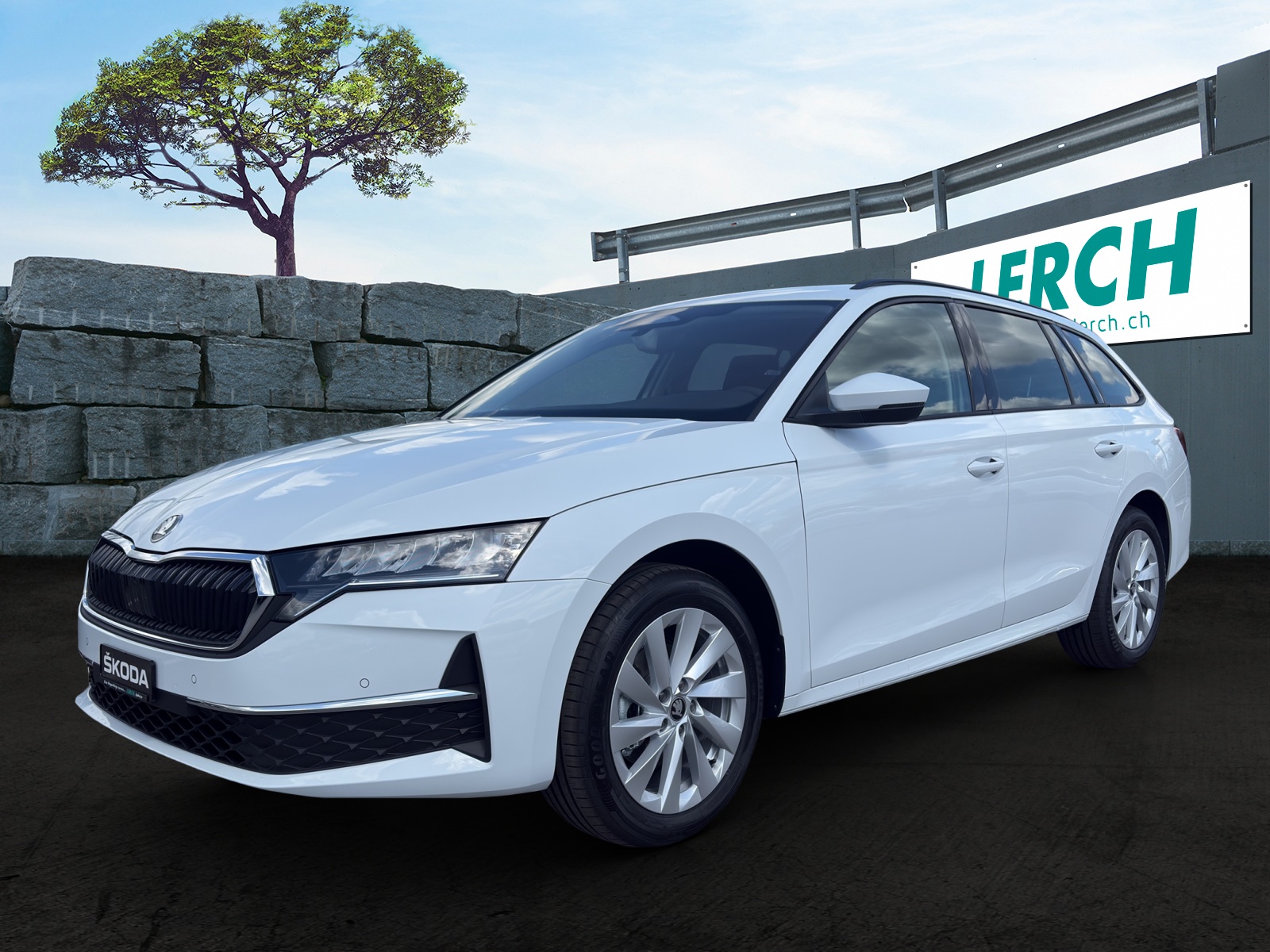 SKODA Octavia Combi 2.0 TDI DSG Selection-image-0