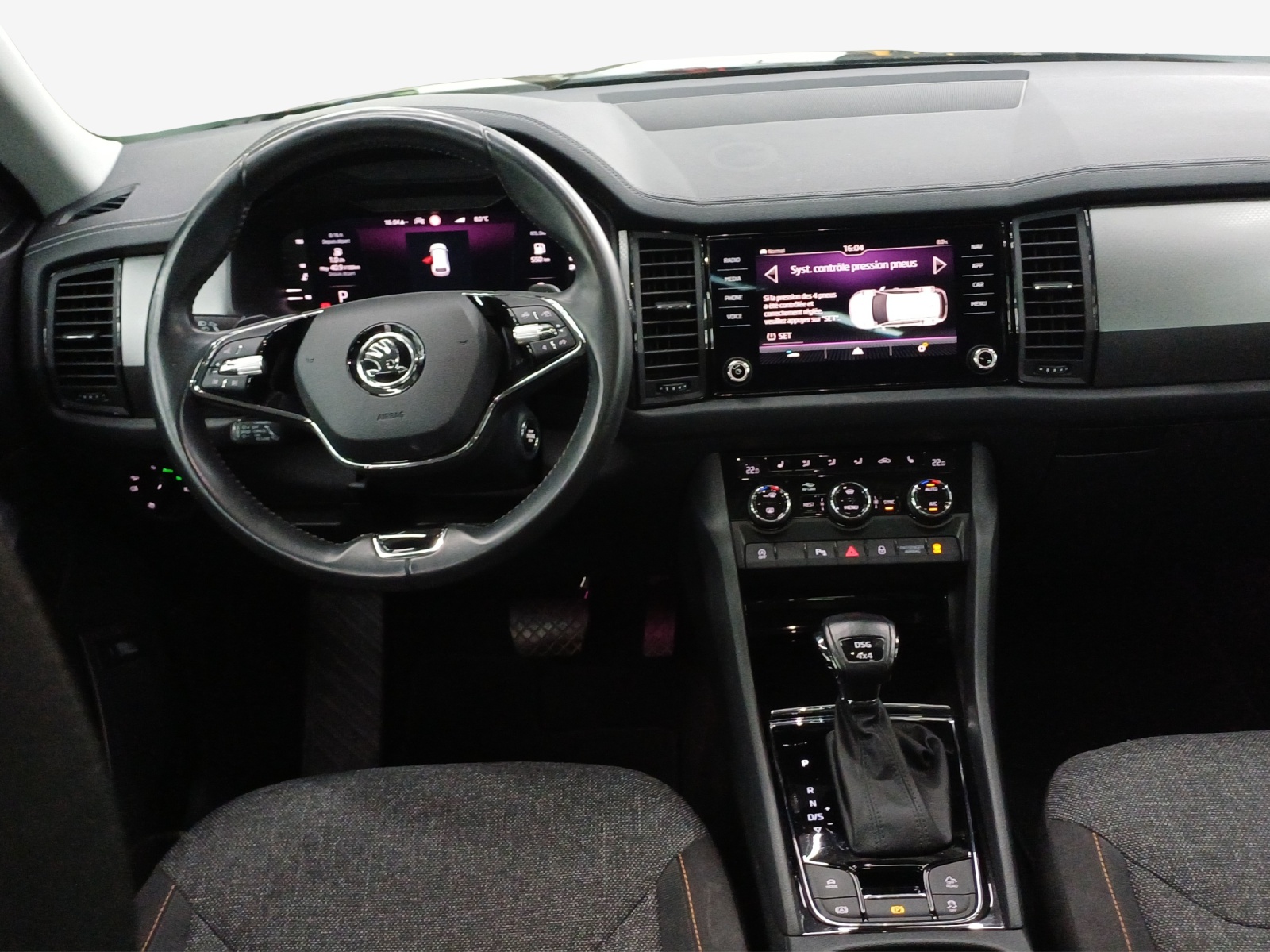 SKODA Kodiaq 2.0 TSI 4x4 Clever-image-8