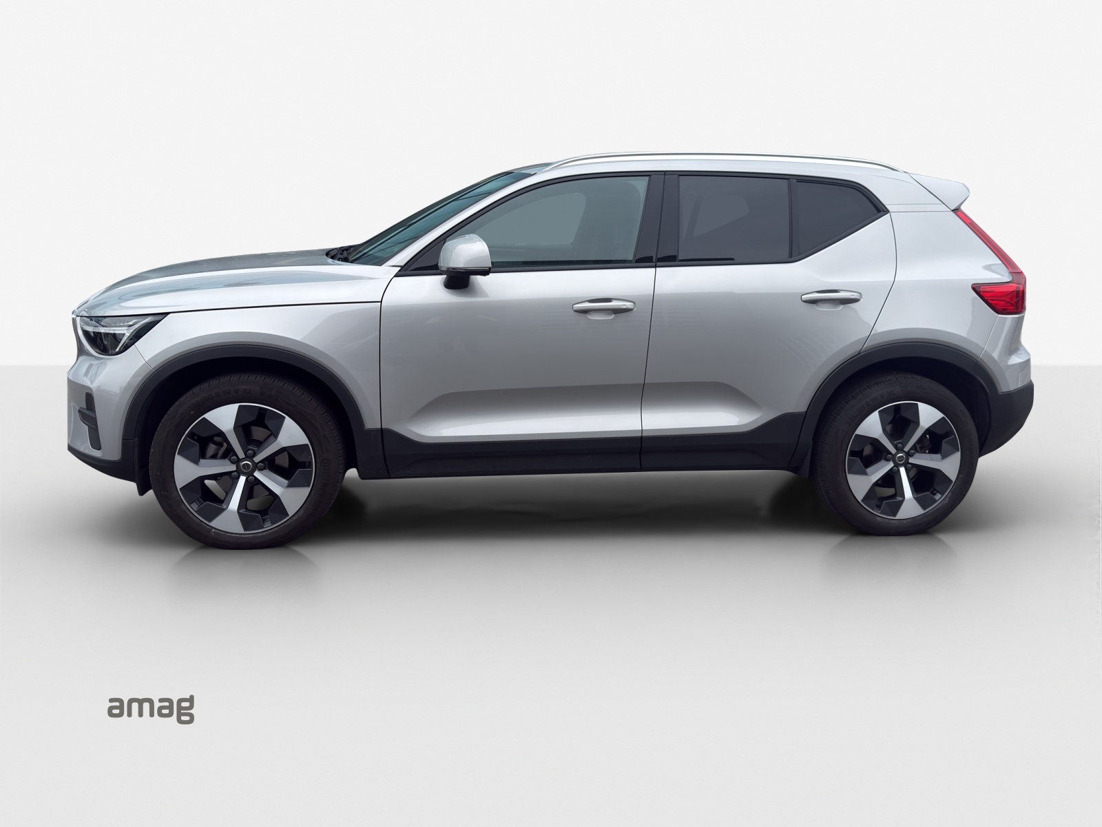 VOLVO XC40 T2 Core Geartronic-image-1