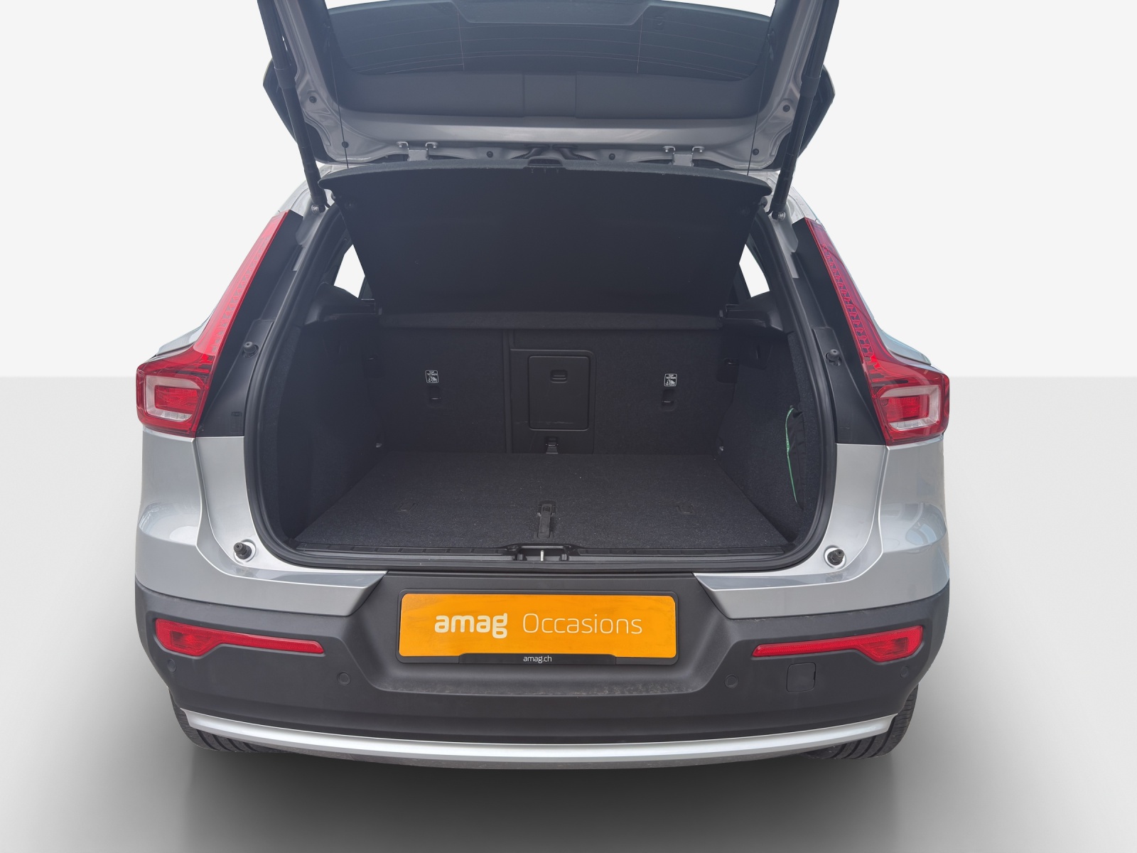 VOLVO XC40 T2 Core Geartronic-image-12