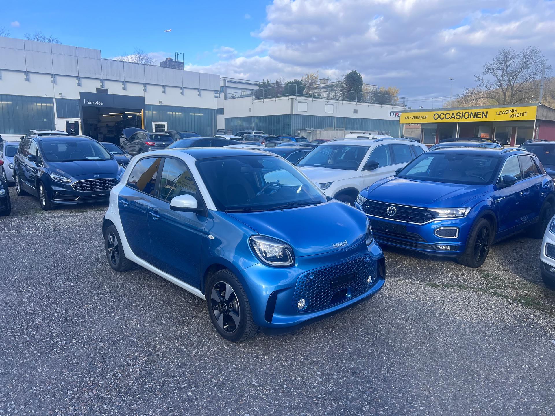 SMART forfour EQ-showroom-element-1