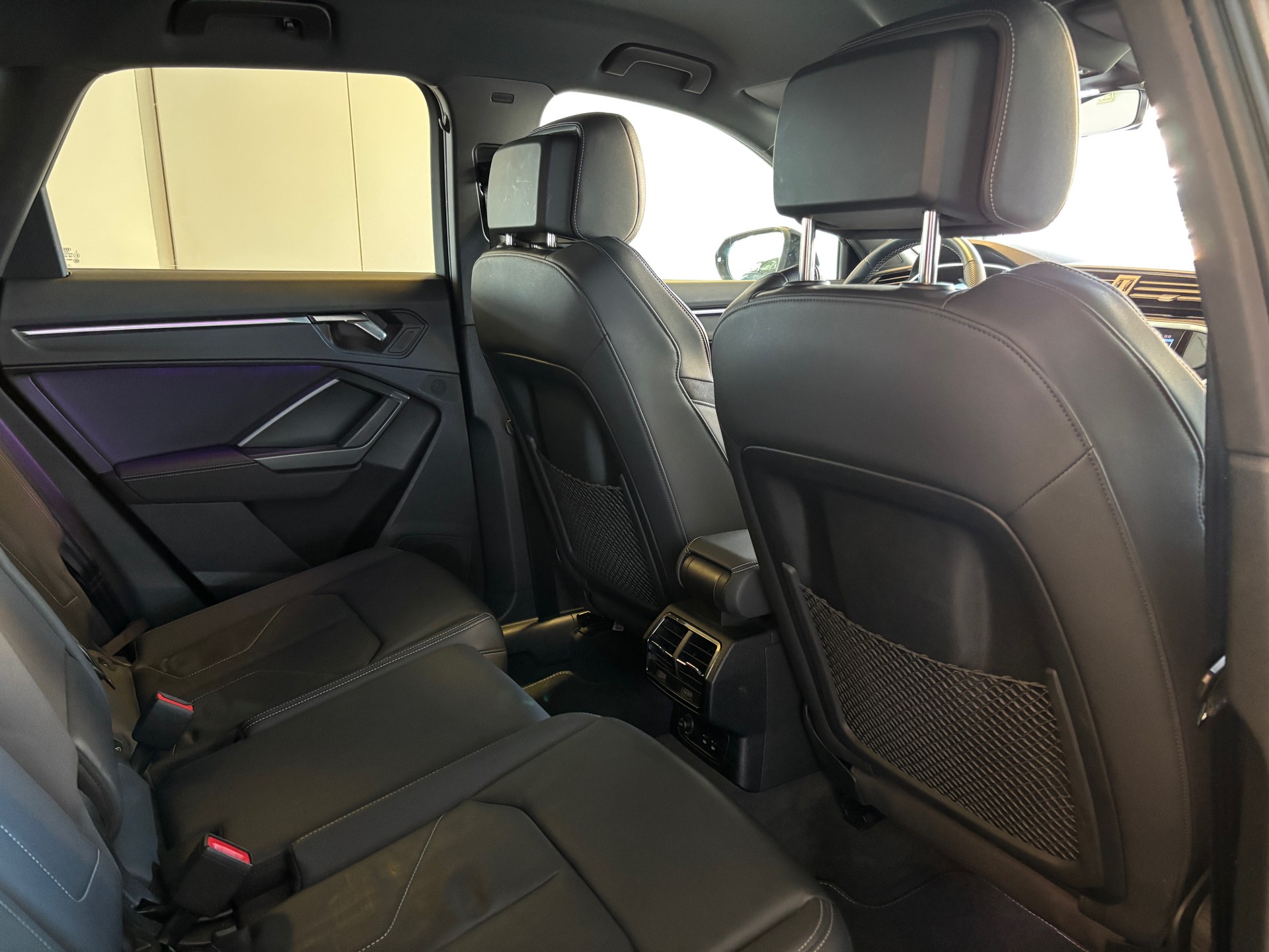 AUDI Q3 35 TFSI S line Attraction S-tronic-image-10